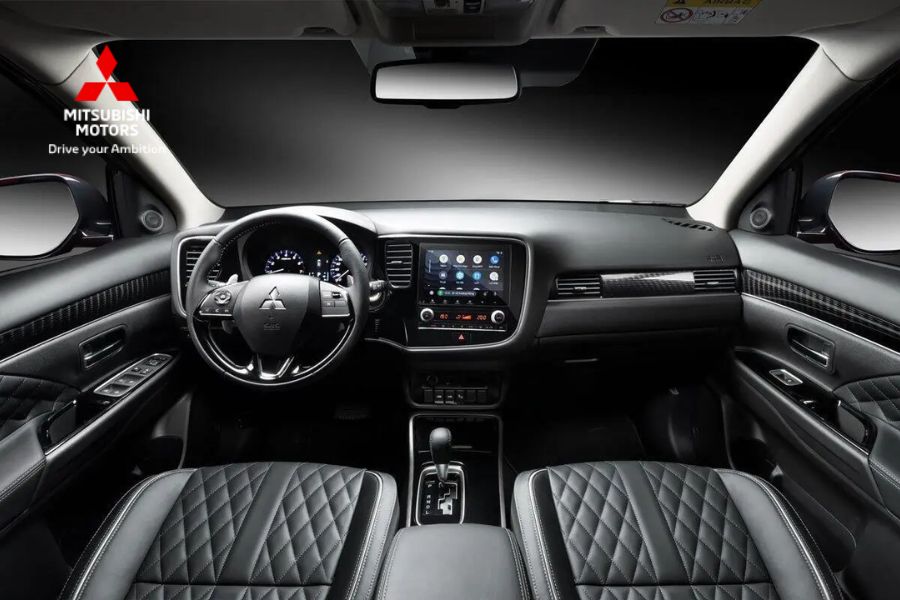 Mitsubishi Outlander 2.0 Cvt Premium – Suv 7 Chỗ, Công Nghệ Hiện đại