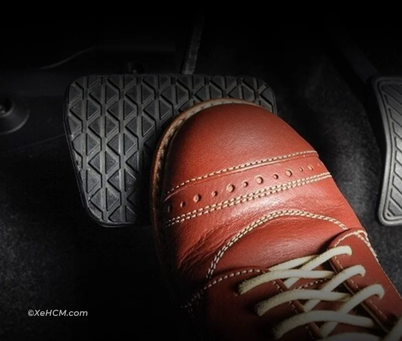 Bảo Dưỡng Hệ Thống Phanh Triton: Dấu Hiệu Cần Nhận Biết Sớm