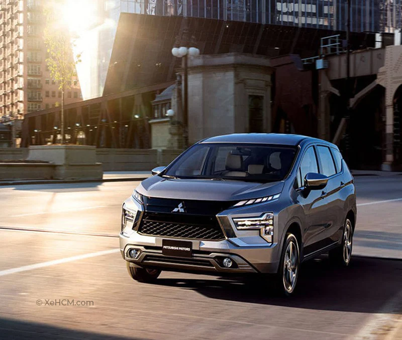 Chọn xe cho gia đình 5 người: Hướng dẫn và mẫu xe lý tưởng tại TP. HCM 2 Chọn Xe Cho Gia đình 5 Người: Hướng Dẫn Và Mẫu Xe Lý Tưởng Tại Tp. Hcm