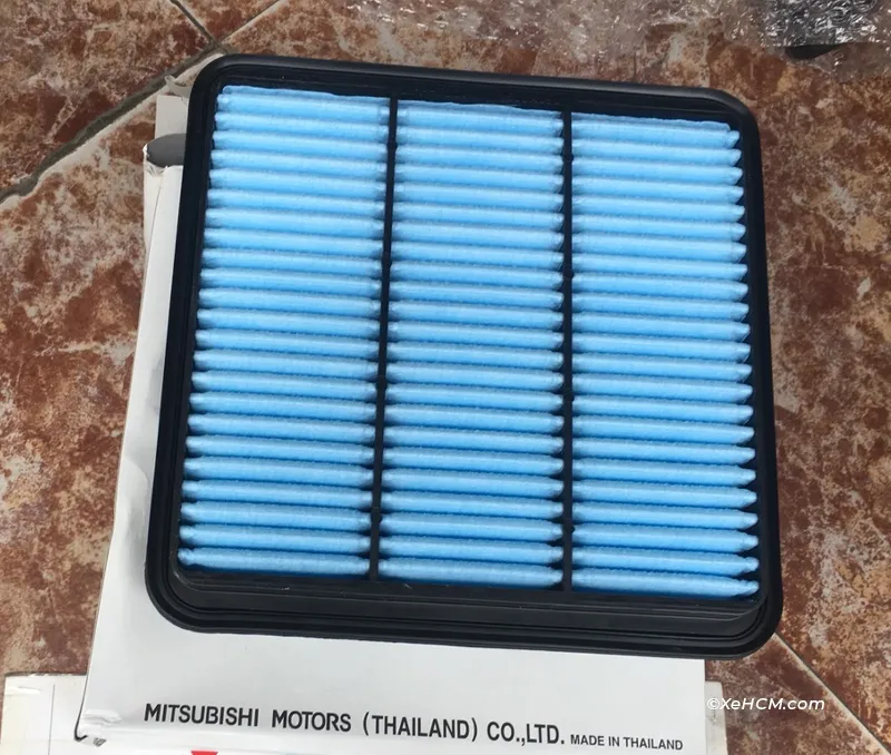 Hướng Dẫn Thay Lọc Gió Mitsubishi Đúng Kỹ Thuật Và Tiết Kiệm Nhiên Liệu